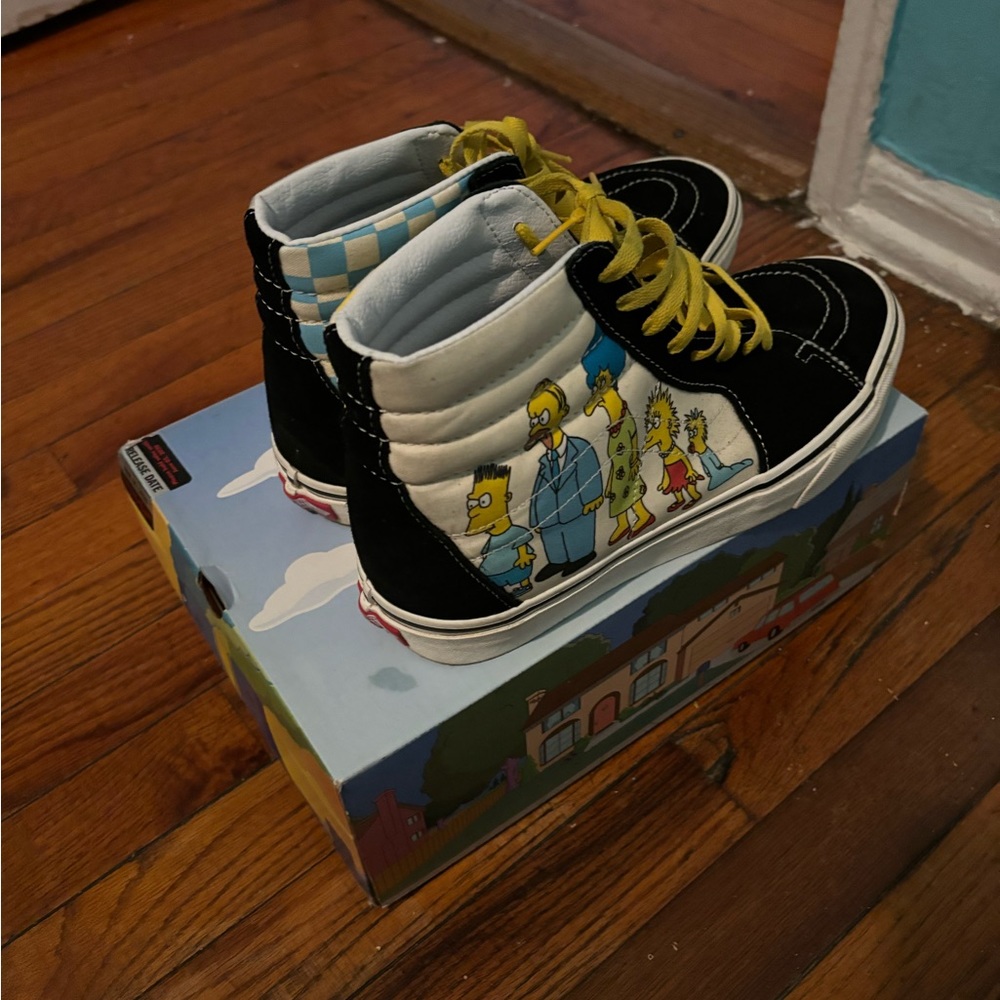 Vans - Picture 2 of 5